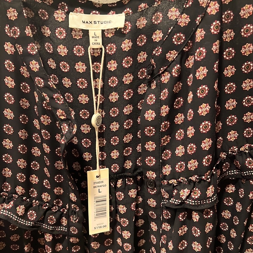 Max Studio Long Sleeve Button Front Size L - image 4